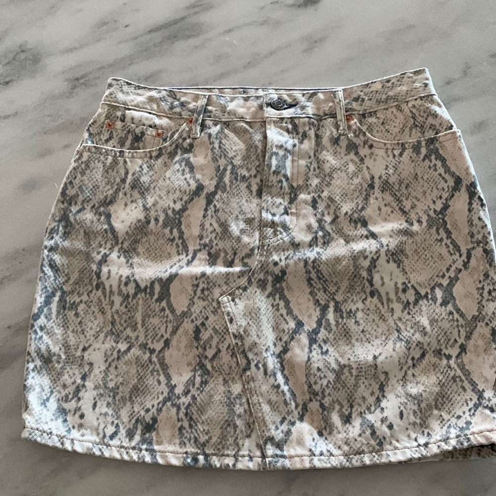 GRLFRND size 28 snake print Jean mini skirt